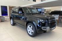 Land Rover Defender X-Dynamic SE