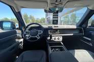 Land Rover Defender SE