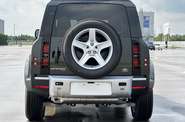 Land Rover Defender SE