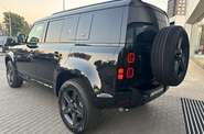 Land Rover Defender X-Dynamic SE