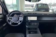 Land Rover Defender SE