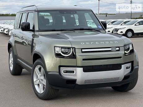 Land Rover Defender 2024