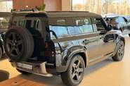 Land Rover Defender X-Dynamic SE