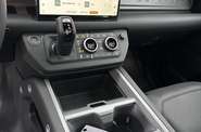 Land Rover Defender X-Dynamic HSE