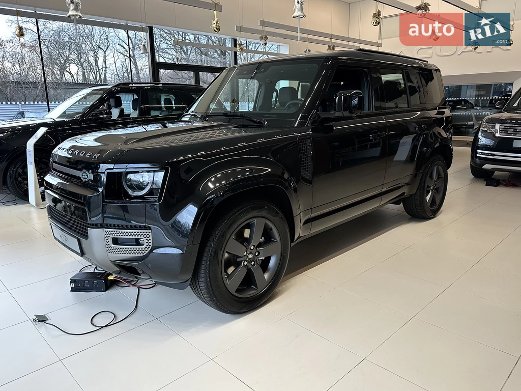 Land Rover Defender X-Dynamic SE