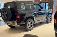 Land Rover Defender X-Dynamic SE