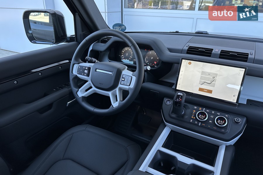 Land Rover Defender - фото 23