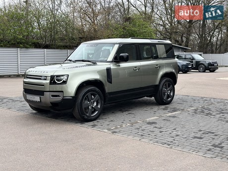 Land Rover Defender 2025