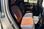 Land Rover Defender Octa