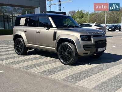 Land Rover Defender Octa 110 P635 AT (635 к.с.) AWD 2025