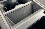 Land Rover Defender X-Dynamic SE