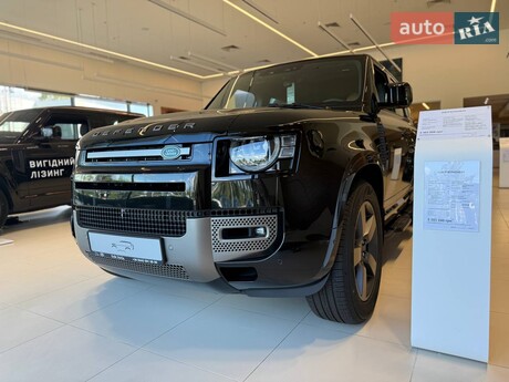 Land Rover Defender 2025