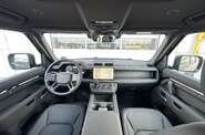 Land Rover Defender X-Dynamic SE