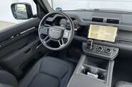 Land Rover Defender X-Dynamic SE