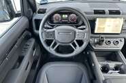 Land Rover Defender X-Dynamic SE