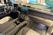 Land Rover Defender X-Dynamic SE
