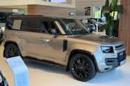 Land Rover Defender Octa