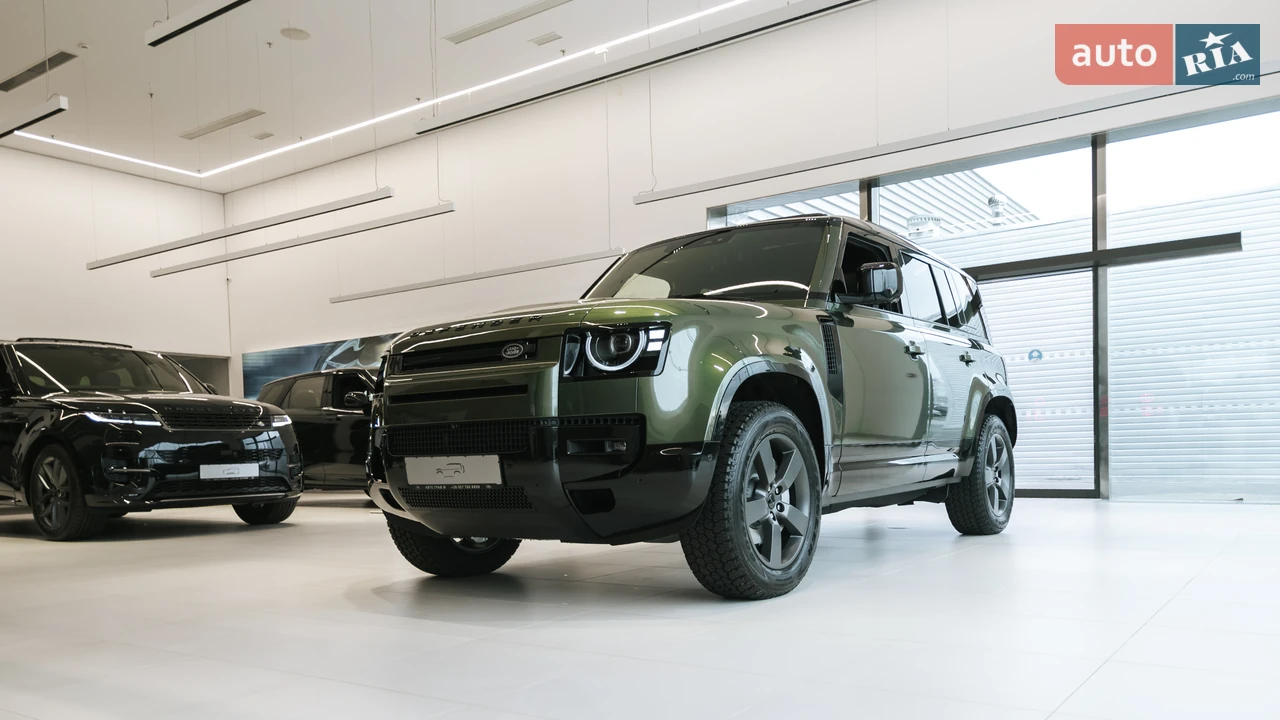 Land Rover Defender X-Dynamic SE