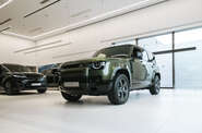 Land Rover Defender X-Dynamic SE