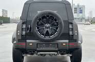 Land Rover Defender Octa