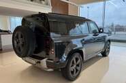 Land Rover Defender X-Dynamic SE