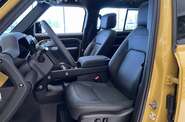 Land Rover Defender X-Dynamic HSE