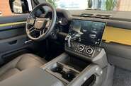 Land Rover Defender X-Dynamic HSE