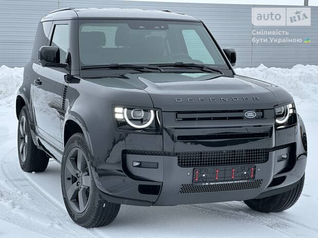 Land Rover Defender 2025