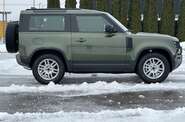 Land Rover Defender S