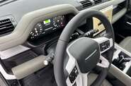 Land Rover Defender S