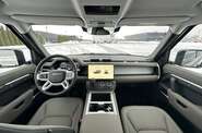 Land Rover Defender S
