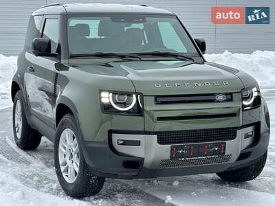 Land Rover Defender 2025 S