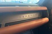 Land Rover Defender Octa