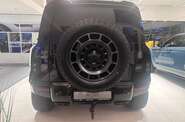 Land Rover Defender Octa