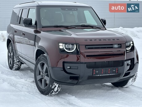 Land Rover Defender 2025