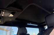 Land Rover Defender SE