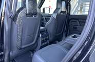 Land Rover Defender Octa