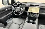 Land Rover Defender X-Dynamic HSE