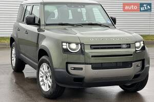 Land Rover Defender S