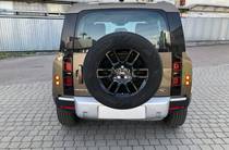 Land Rover Defender S