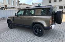 Land Rover Defender S