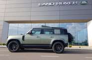 Land Rover Defender S