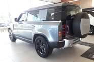 Land Rover Defender S