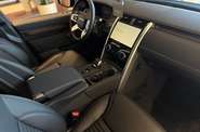 Land Rover Discovery R-Dynamic SE
