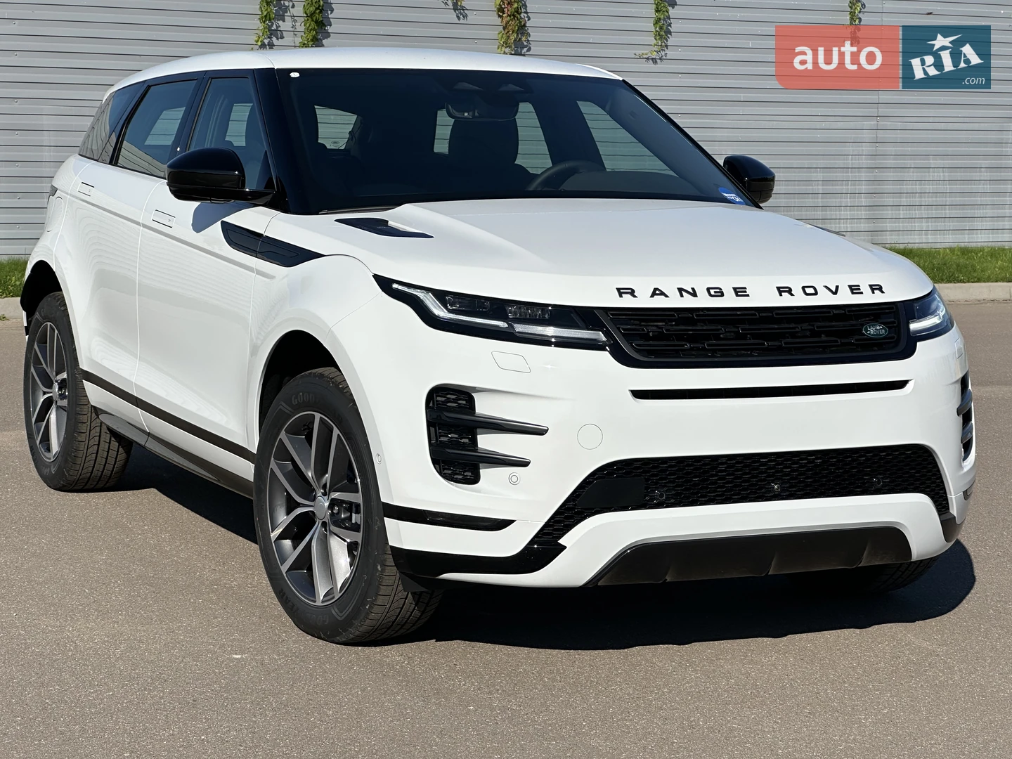 AUTO.RIA – Новое авто Ленд Ровер Рендж Ровер Эвок (Land Rover