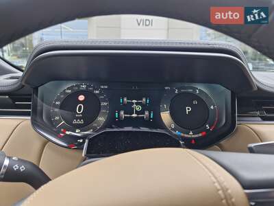 Land Rover Range Rover Sport 2026 SE