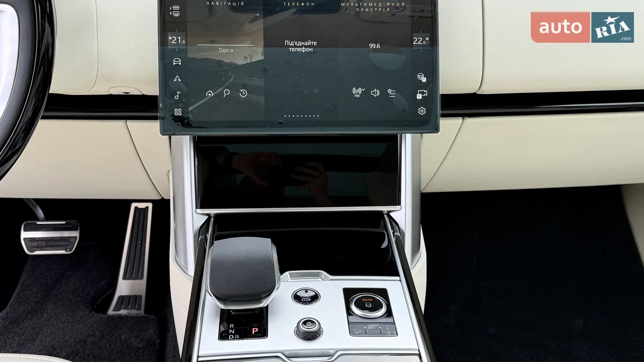 Land Rover-1