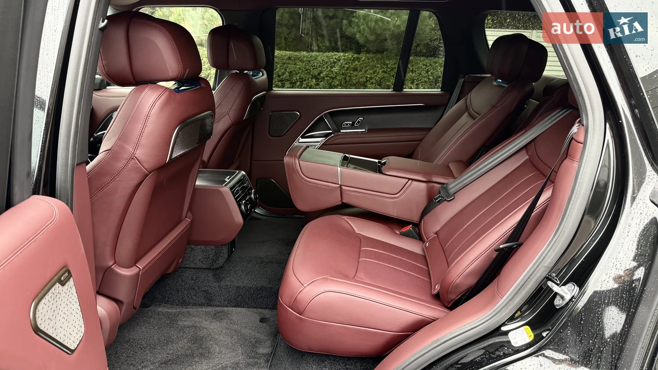 Land Rover-16