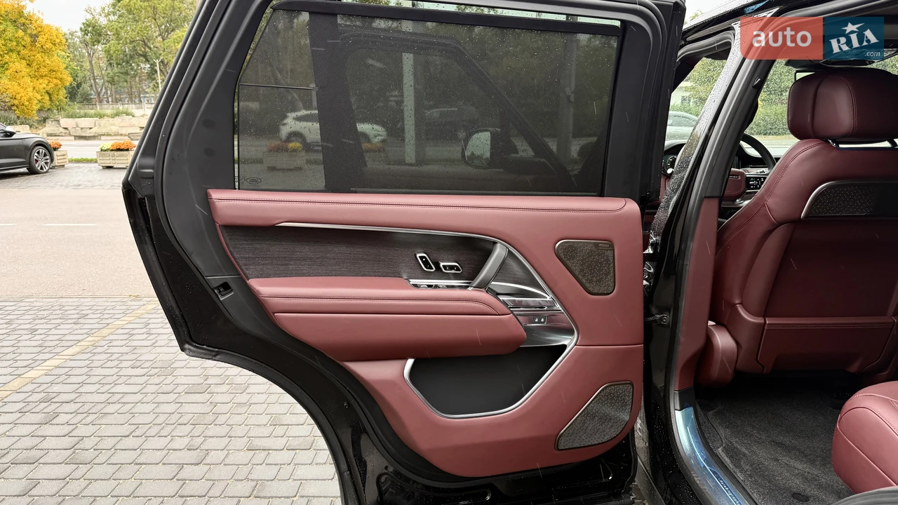 Land Rover-17