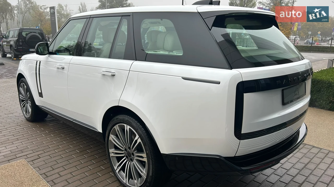 Land Rover-21